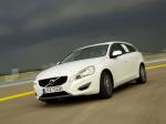 Volvo V60 Plug-in Hybrid 2011 года